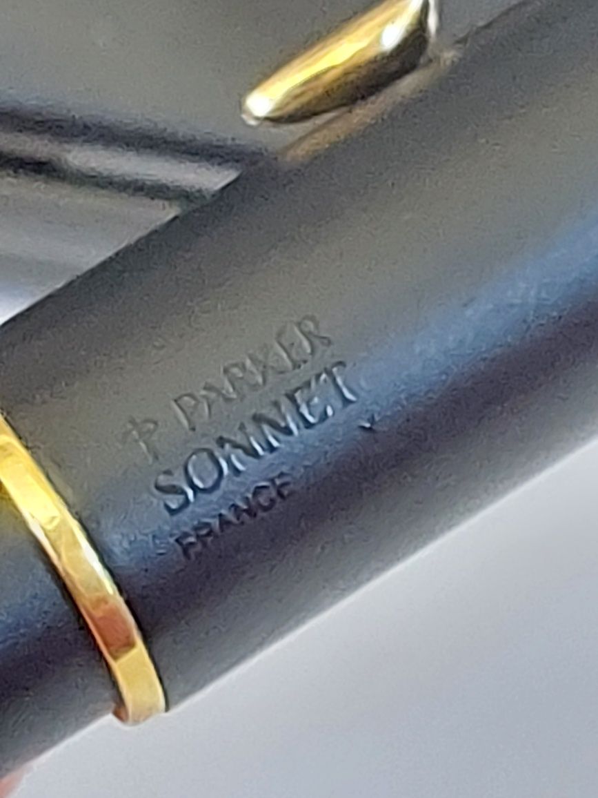 Продам ручку Parker  Sonnet перо