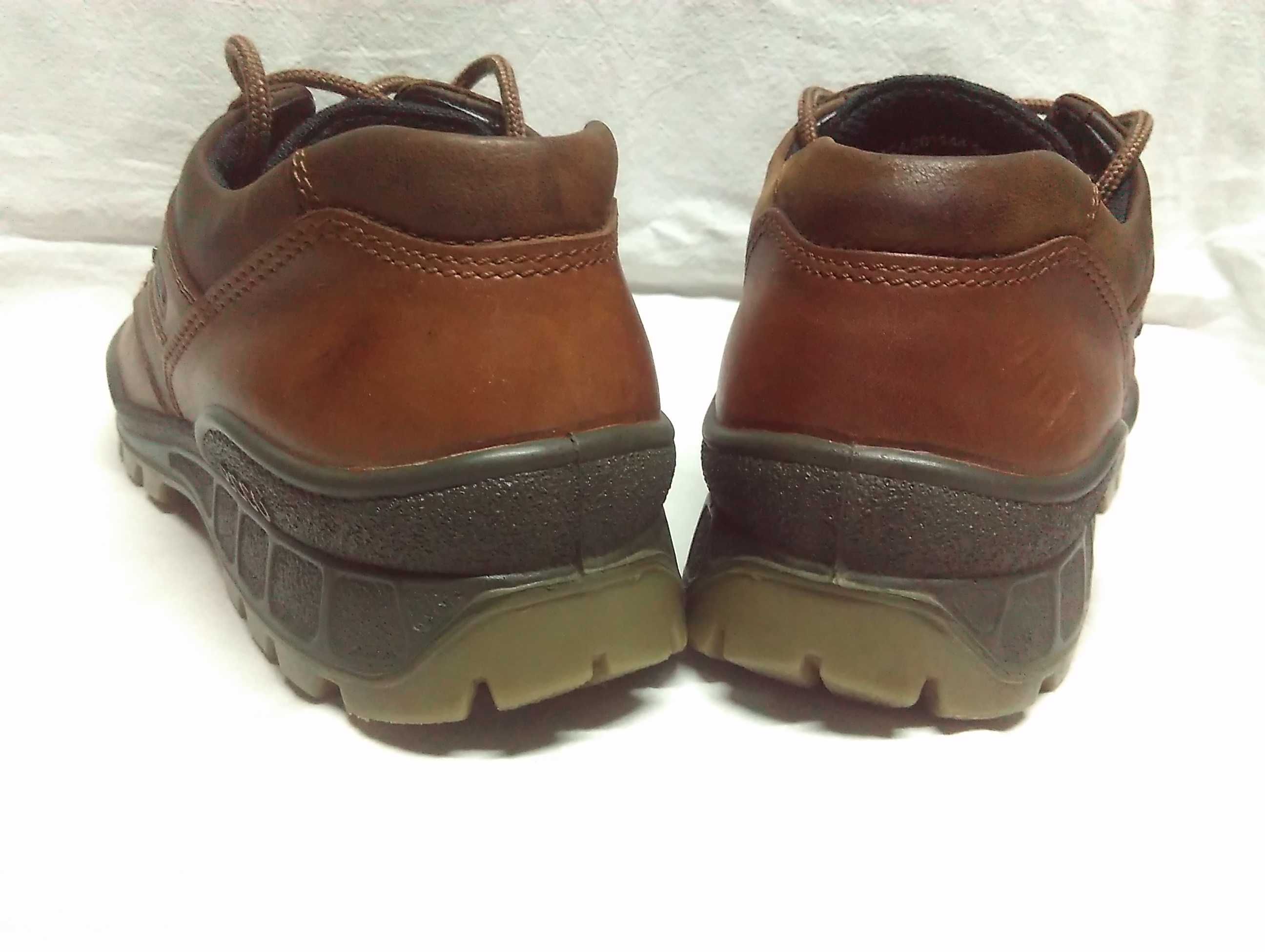 Buty Ecco Track Gore-Tex rozm. 42