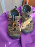Босоніжки keen 30 розмір босоножки Кин