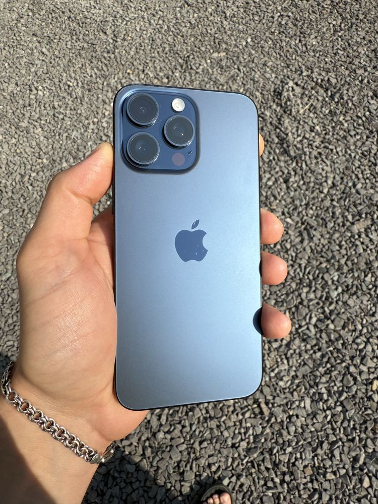 iPhone 15 pro max 256 Blue Titanium