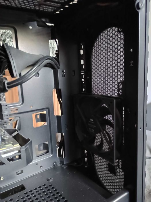 Komputer stacjonarny I5-9400f + GTX 1050 TI 4GB + Monitor AOC