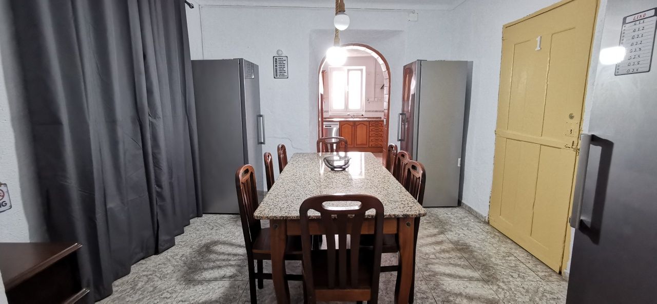 Quartos Para estudantes ESBE (Despesas incluídas)