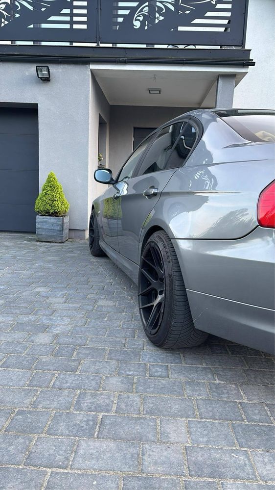 Bmw e90 320i 2010