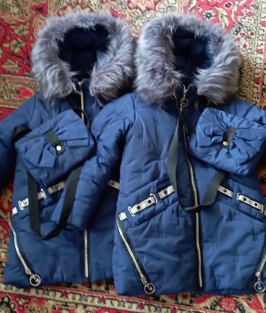 Зимове пальто куртка можна для двійні або близнюків