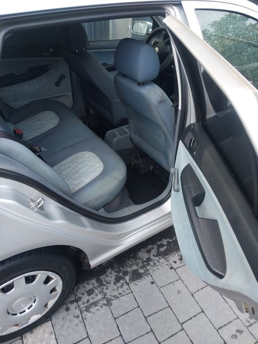 Школа Фабия срочно продам