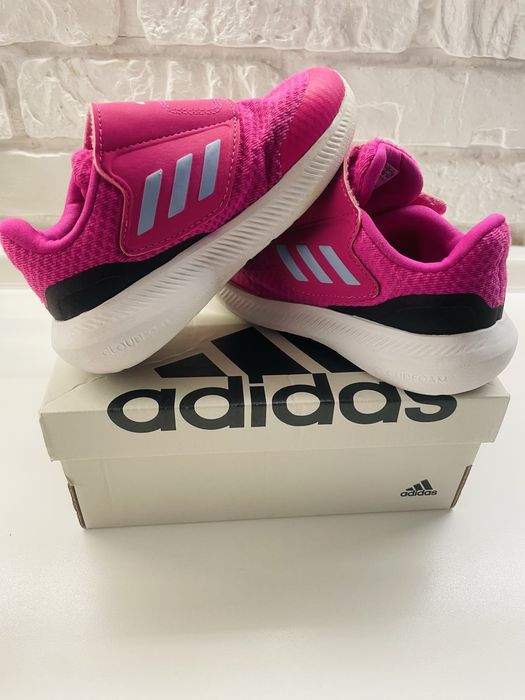 Дитячі кросівки Adidas , розмір 25 1/2