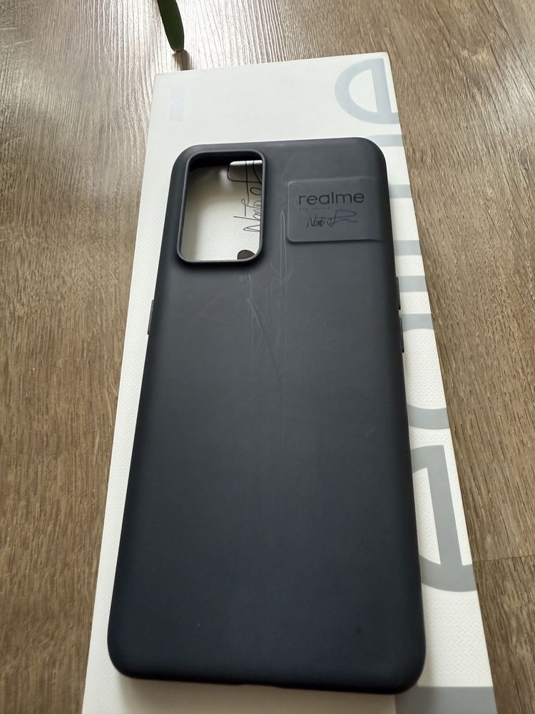 Realme GT 2 8/128GB – bardzo dobry stan, pudełko, minimalne ślady