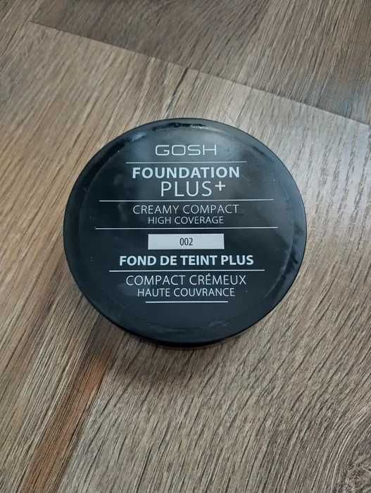 Gosh Foundation plus + podkład w kompakcie 002
