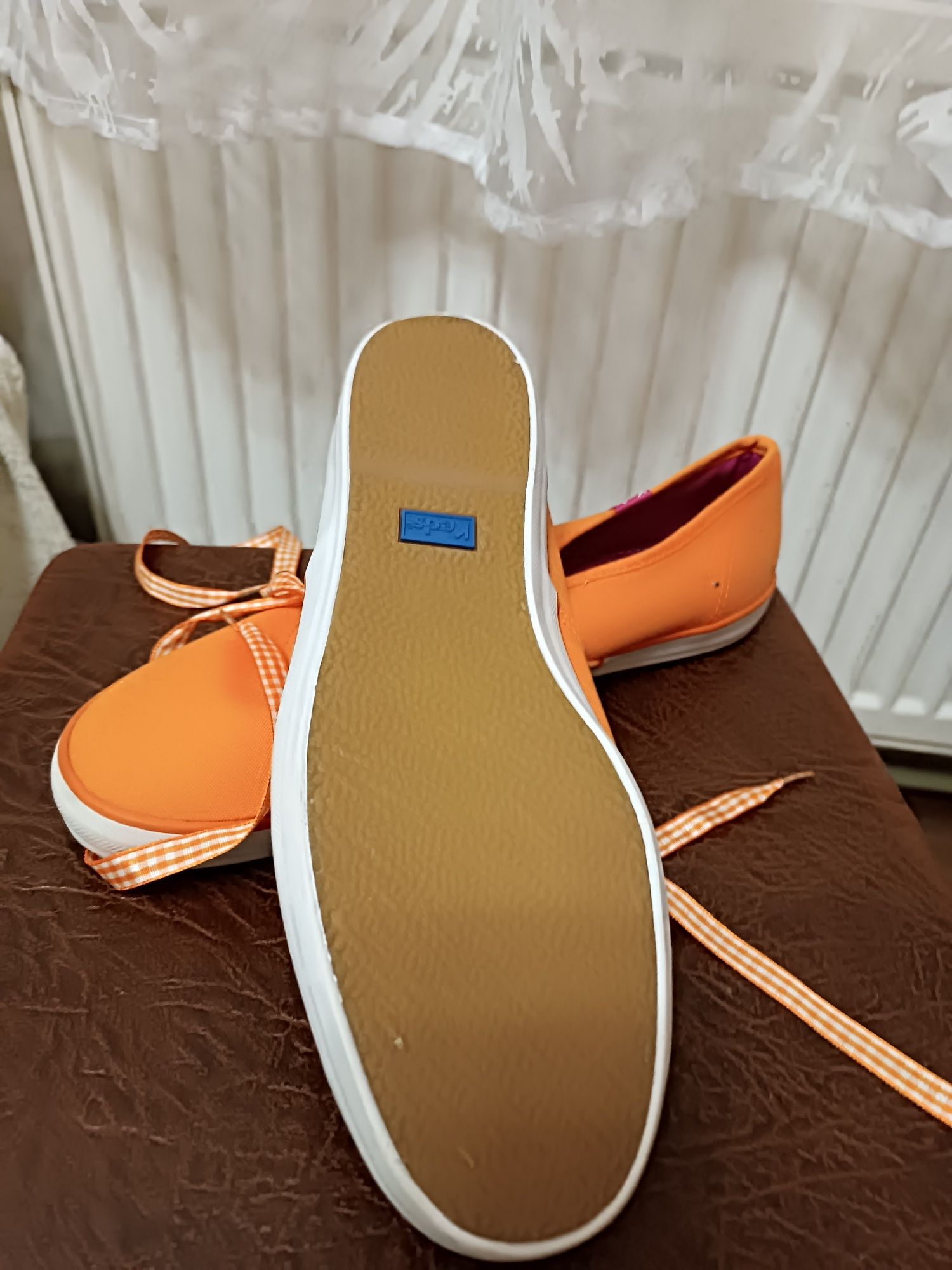 Продам кеди фірми Keds