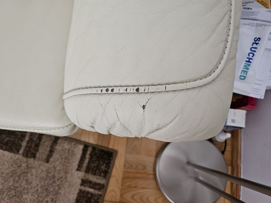 Sofa ze skóry, ecru, dwuosobowa