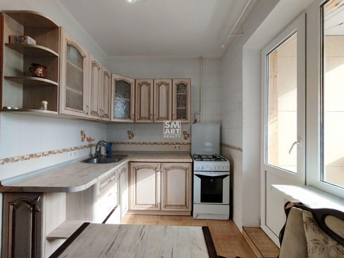 Без% Троєщина.Продаж 1к квартири Червоної Калини 32в