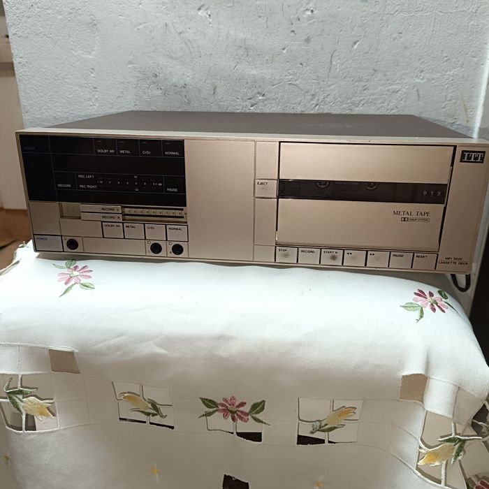 Кассетная дека фирмы ITT Германия