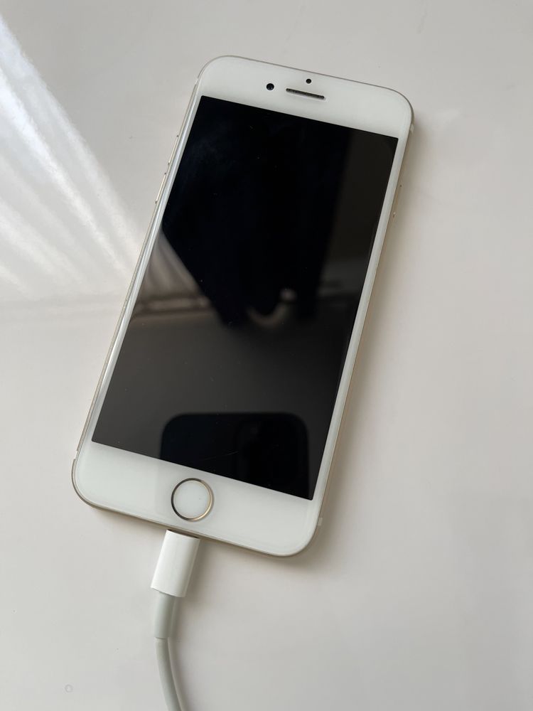 iPhone 7 Телефон айфон iPhone 7 128 Гб gold