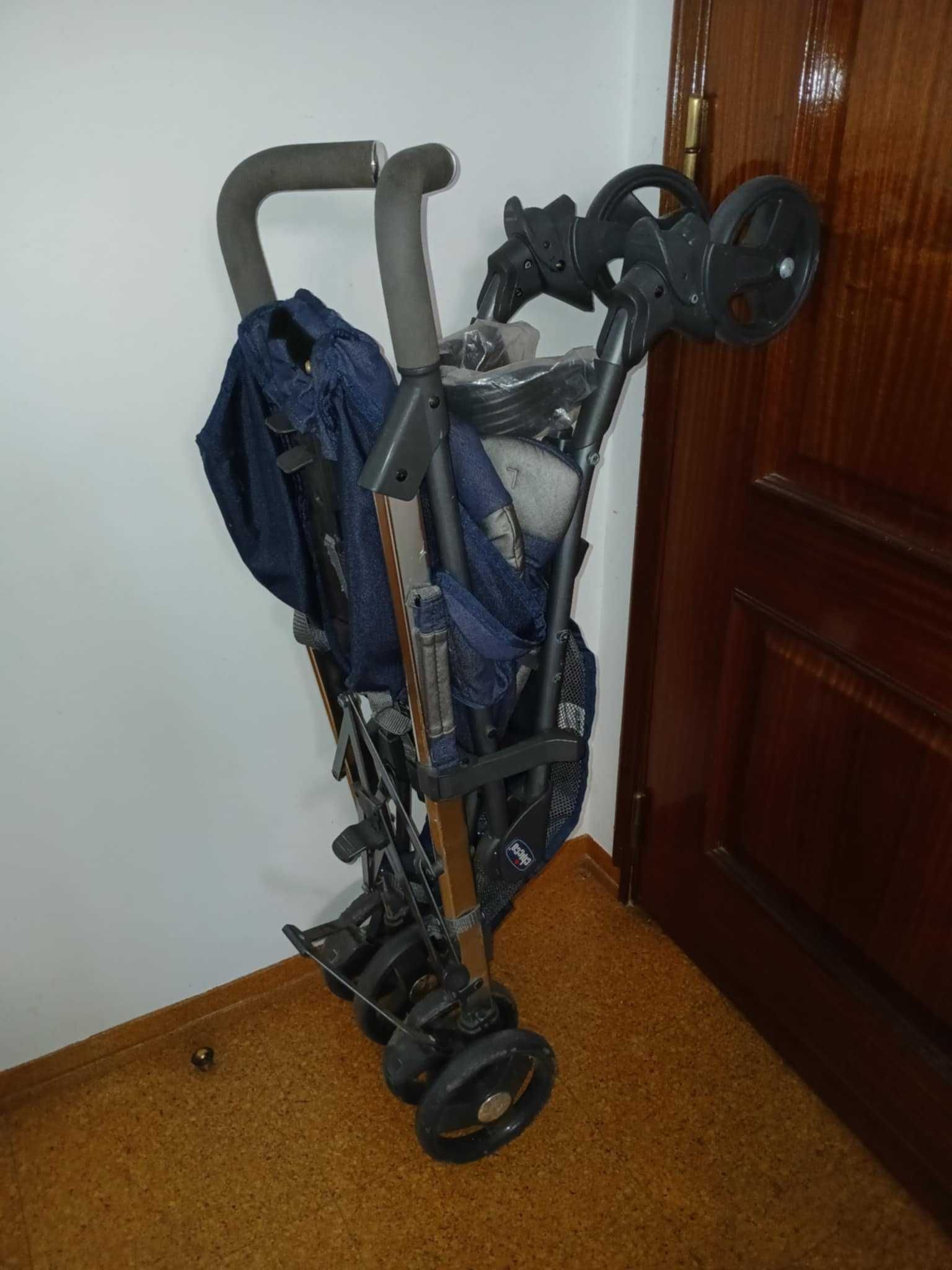 Carrinho Chicco Lite Way, modelo Denim, ler descrição