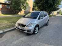 Mersedes A180 мерседес
