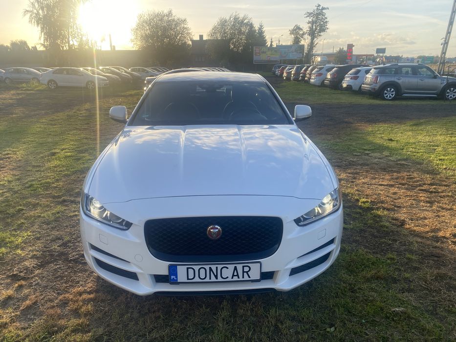 Jaguar XE 2.0 Diesel 180KM.