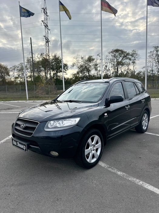 Продам Hyundai Santa Fe