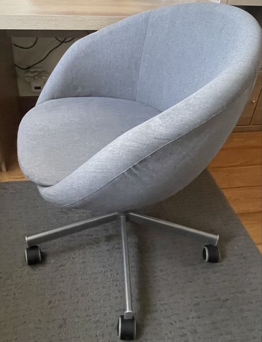 Conjunto Ikea secretaria e cadeira