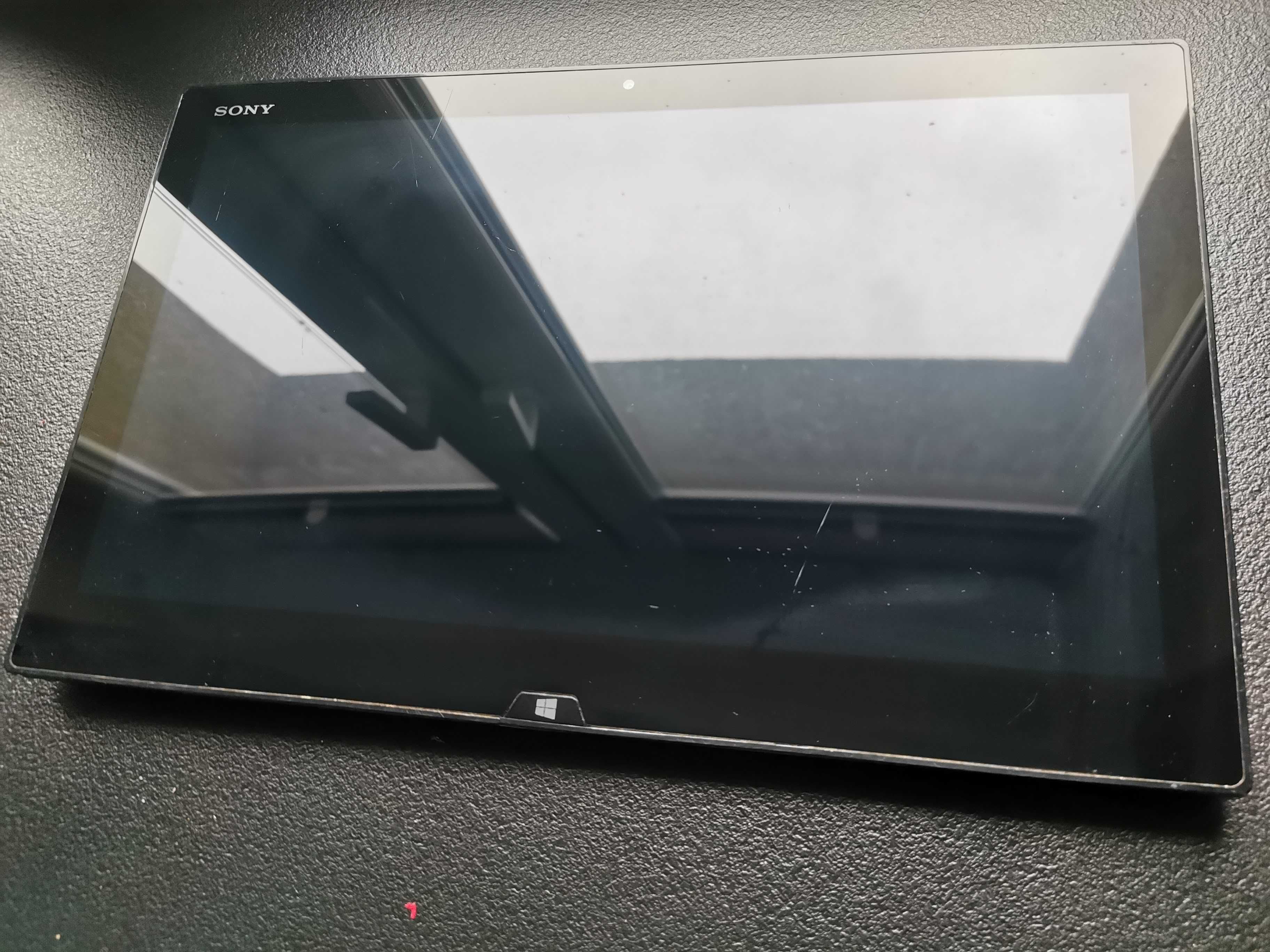 Sony VAIO Duo 13 SVD13223CXB 13.3" Laptop + Tablet NFC Bluetooth
