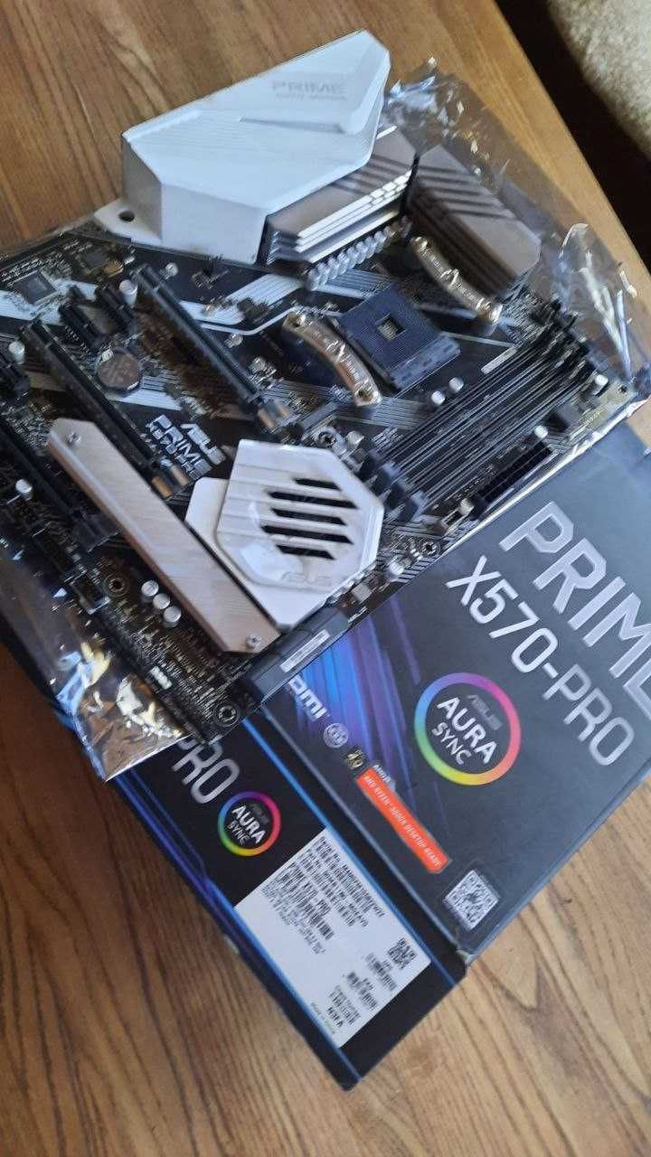 Материнська плата Asus Prime X570-Pro (sAM4, AMD X570, PCI-Ex16)