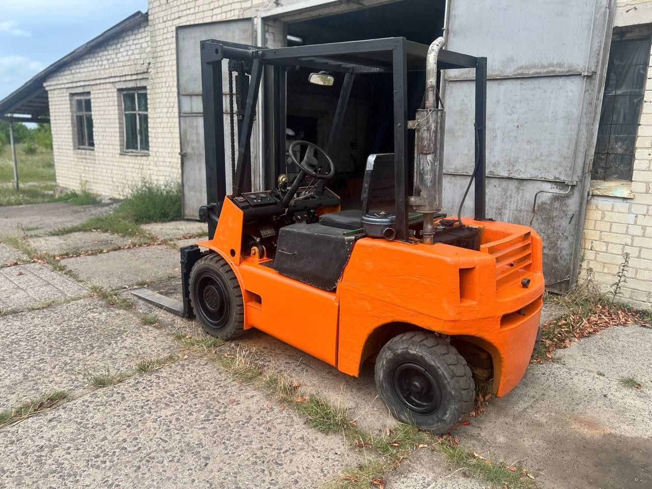 Продам Навантажувач Balkancar 1792