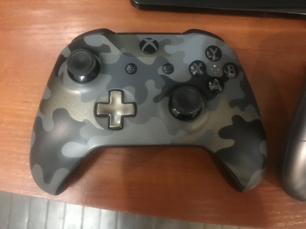 Xbox one limited edition 1tb