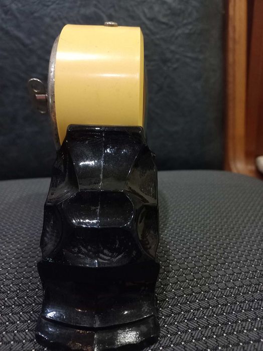 Продам настольные часы СССР.