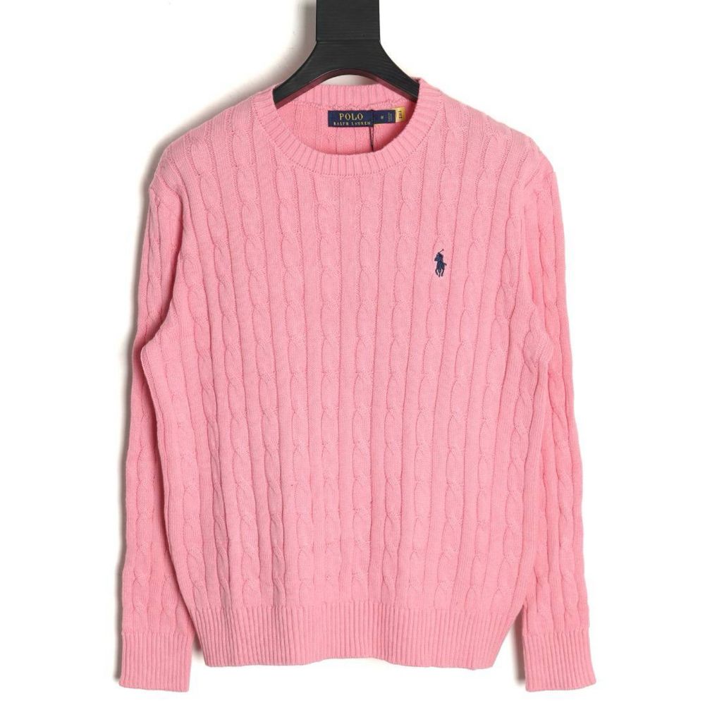Nowy modny sweter