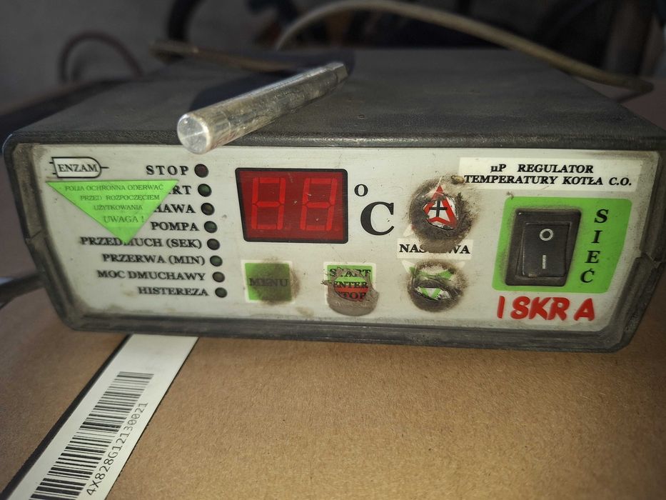 Regulator temperatury