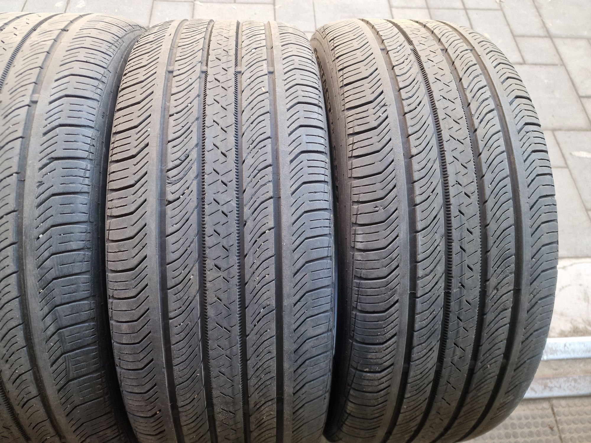Летняя резина 235/50 R18 Continental LX Runflat
