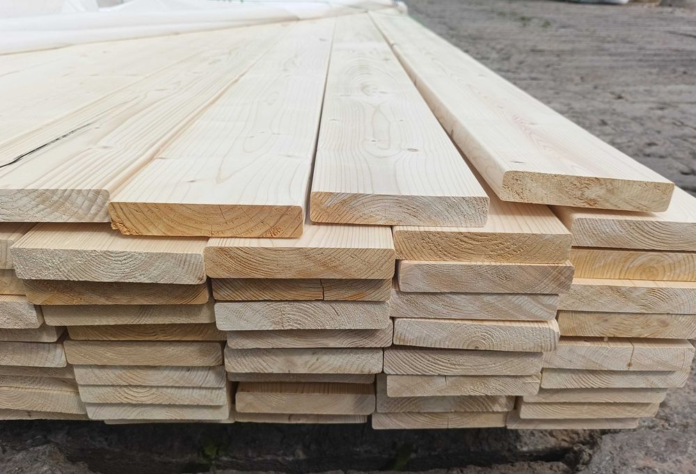 deska sosnowa czterostronnie heblowana 32x180  4,0mb