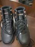 Buty reebok  nowe  38.5
