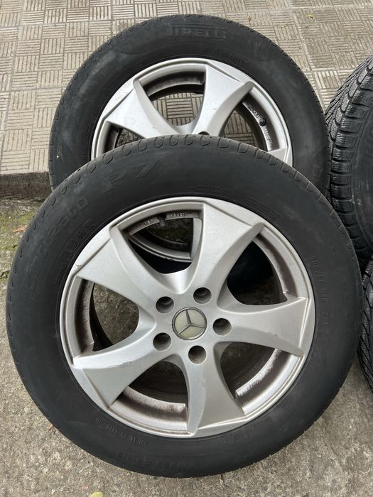 Продам шини диски отличное состояние оригинал датчики давления зима 17