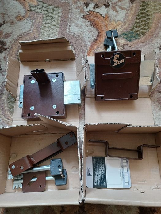 Zamek zasuwa ROM-3