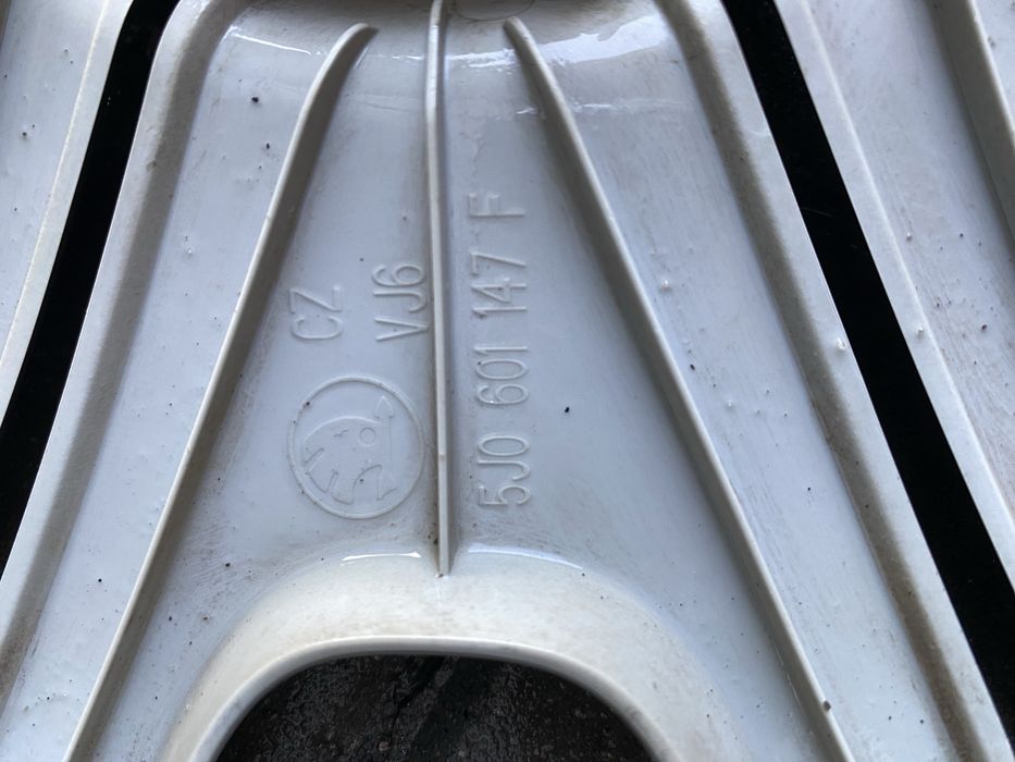 Ковпаки Skoda Fabia, Octavia, Roomster 15"