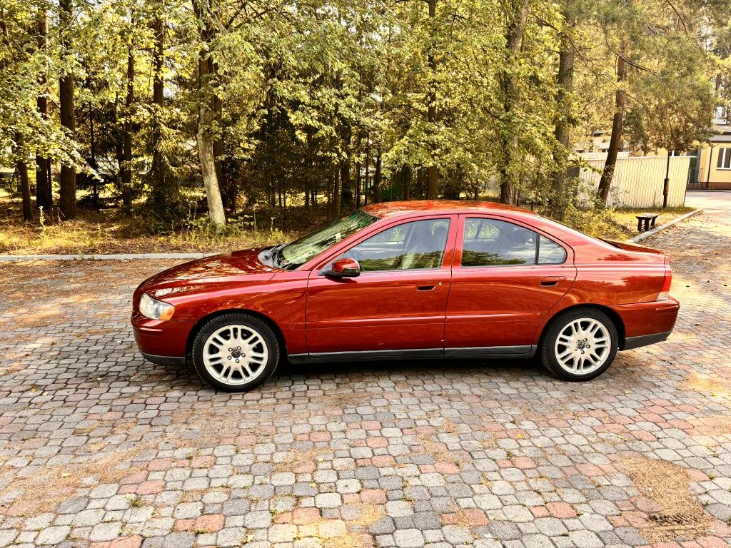 Volvo s60 2.5T 210km Salon Polska