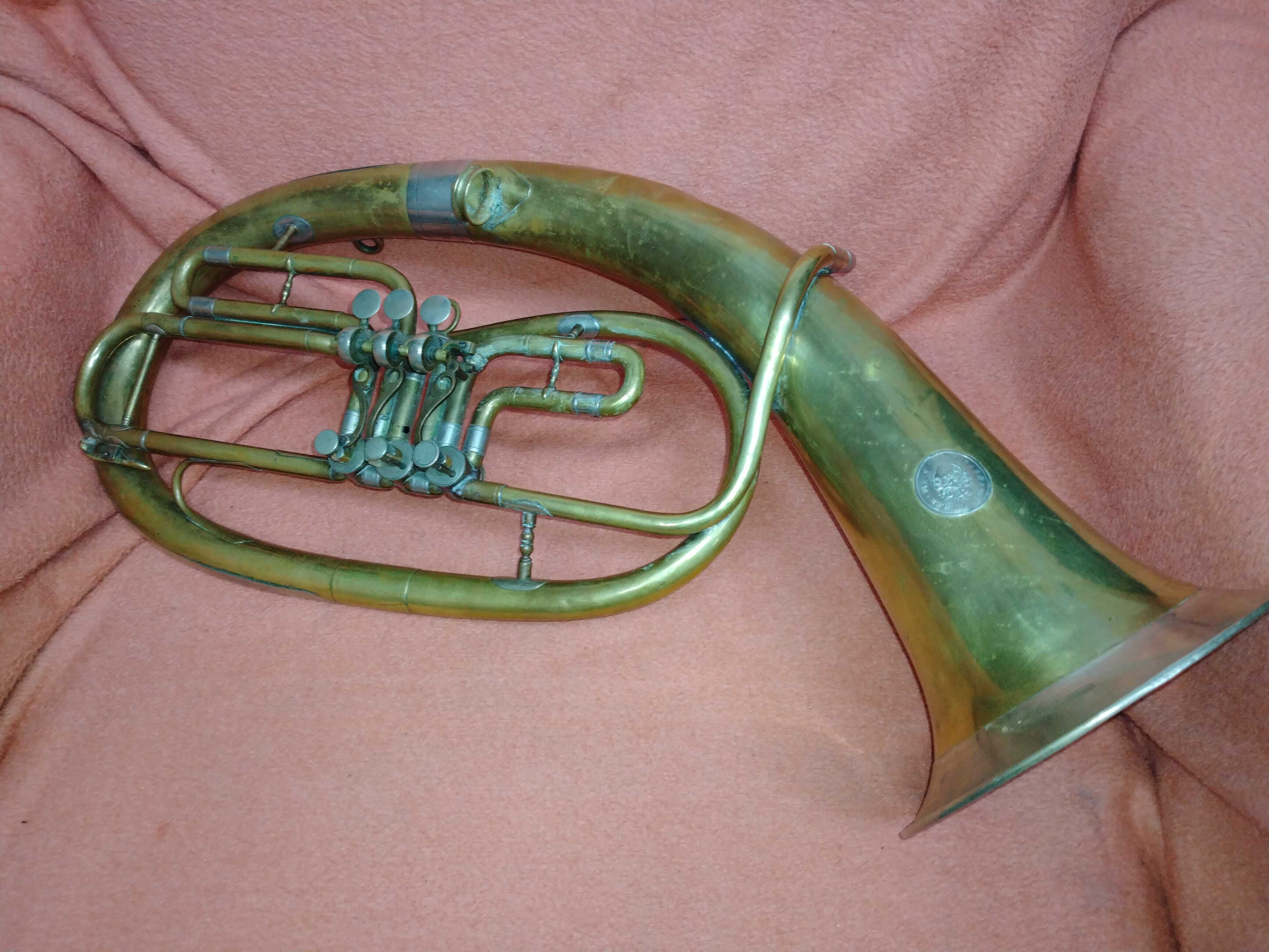 Saxhorn Tenorowy Trój Klawiszowy Instrument Dęty