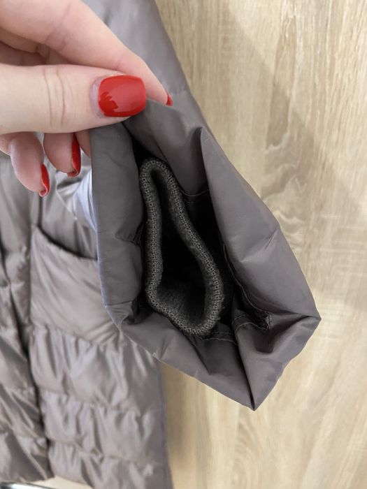 Пуховик зимовий , плащ