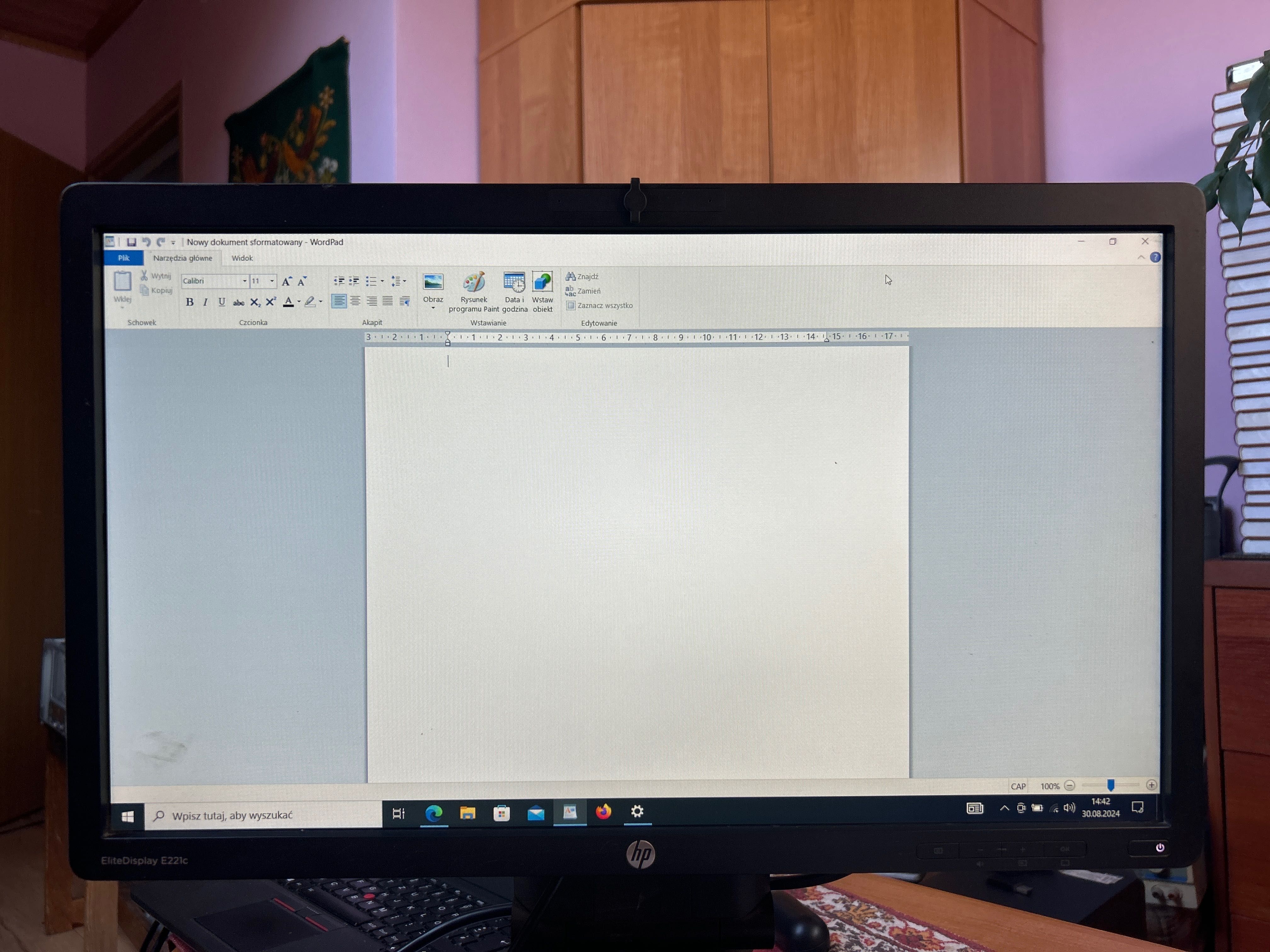 Monitor HP EliteDisplay E221c