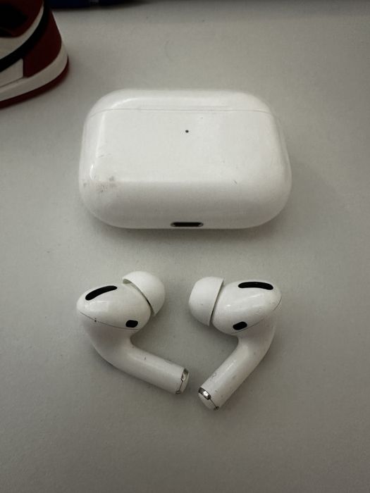 Наушники Airpods pro 1