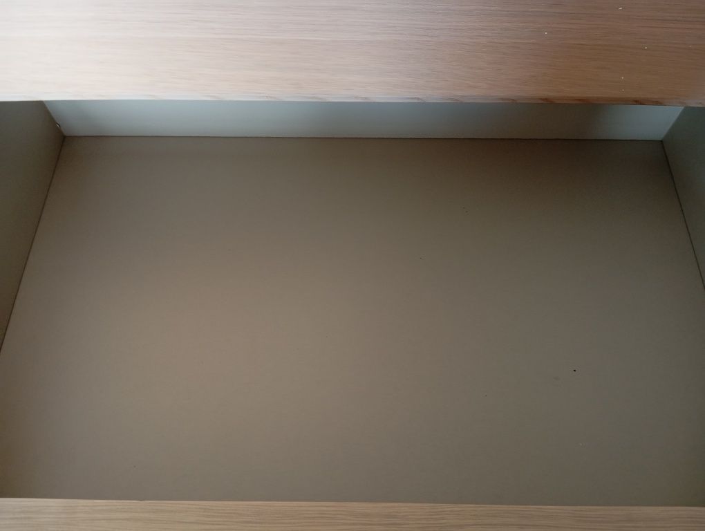 Cómoda IKEA malm