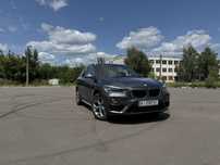 Продам BMW X1 X-Drive Official