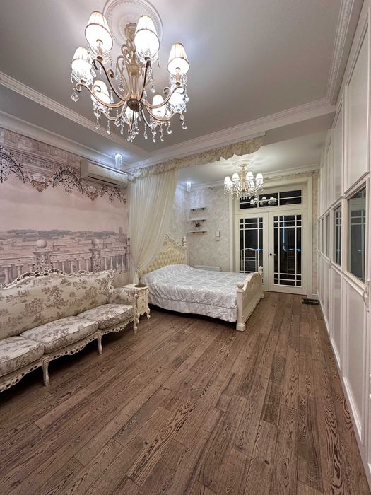 Жилянська 118 Елегант 4 поверх хороший стан pet-friendly