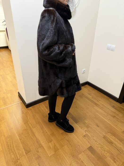 Норкова шуба натуральна