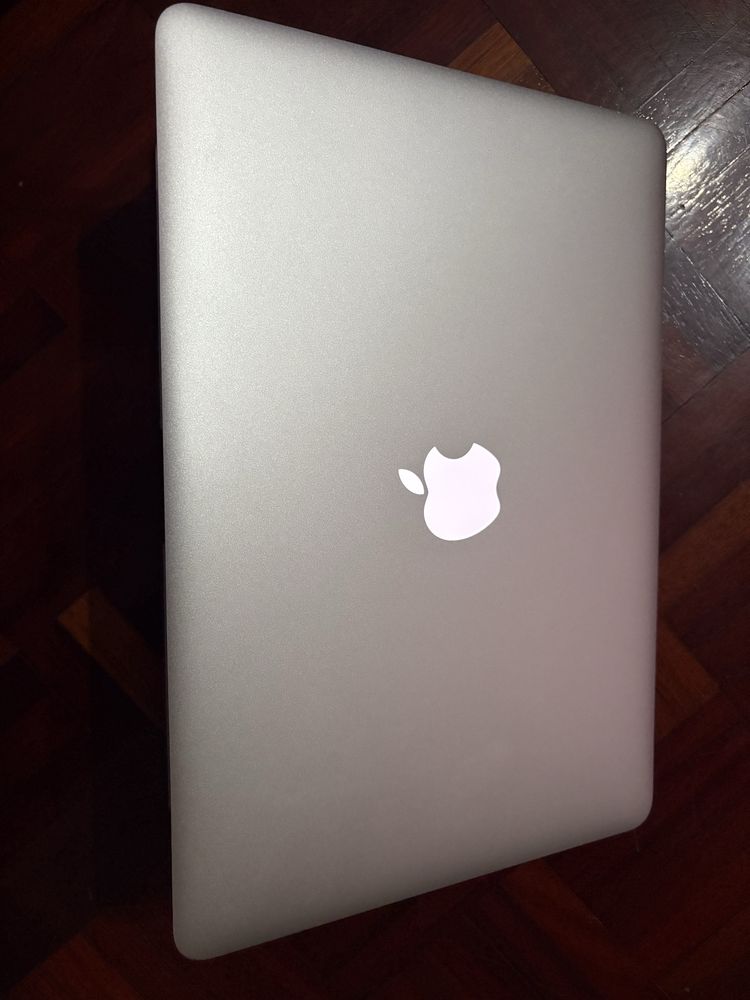 Apple MacBook Air