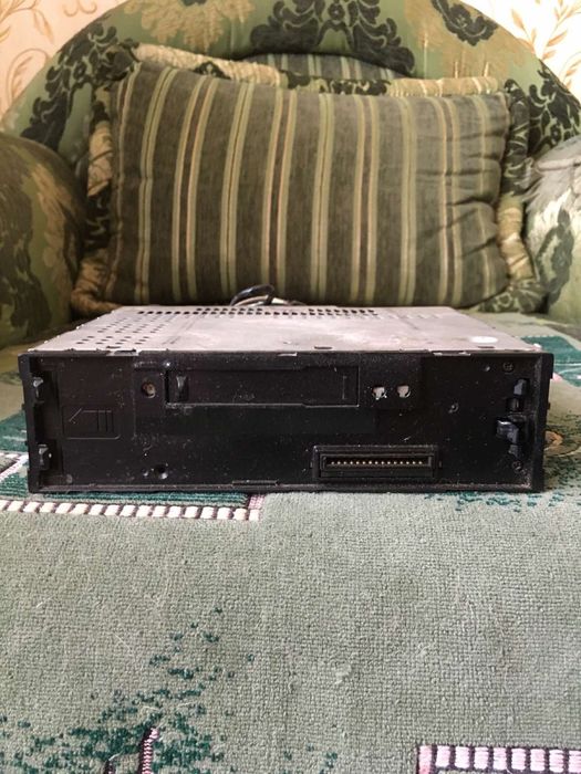 Автомагнитола KENWOOD KRC-157E