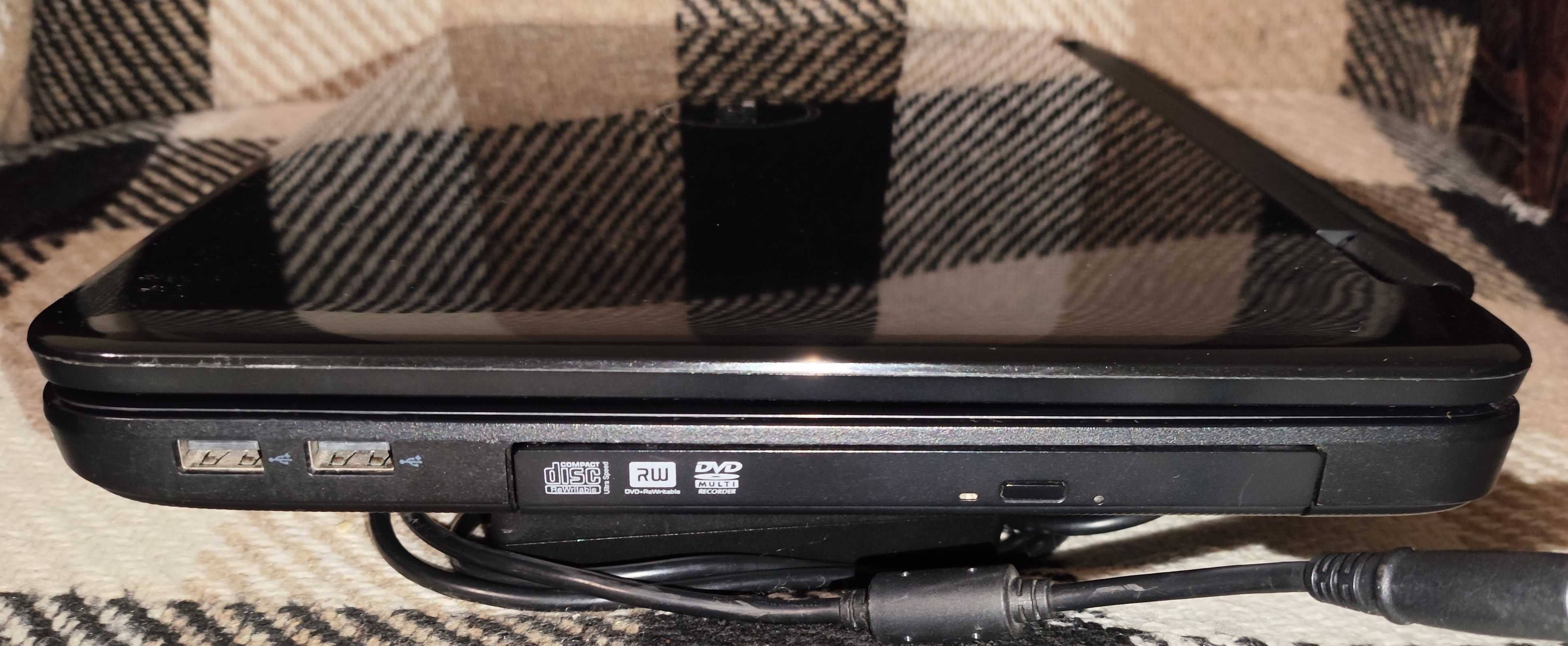 Mіцний та надійний ноутбук Dell Inspiron 3520