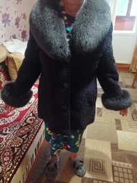 Зимнее пальто с мехом