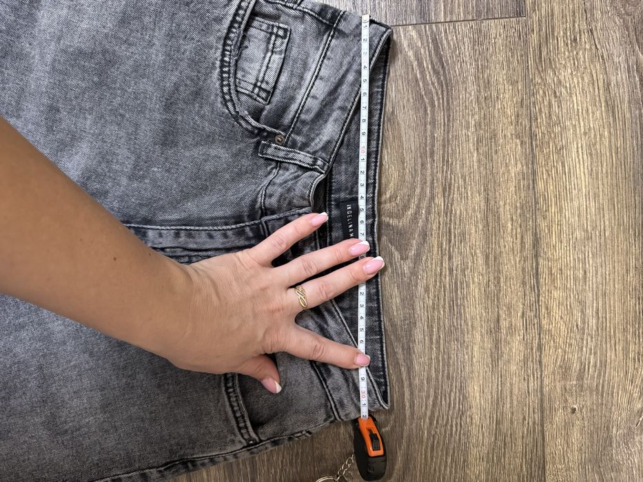 Джинси жіночі  палацо сірі р 27.