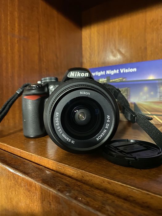 Продам Nikon D3100 в идеальном состоянии